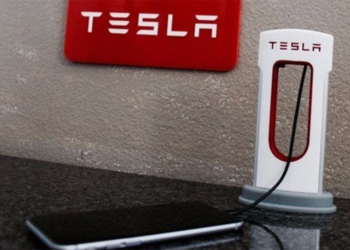 Tesla'dan Supercharger Şeklinde Powerbank!