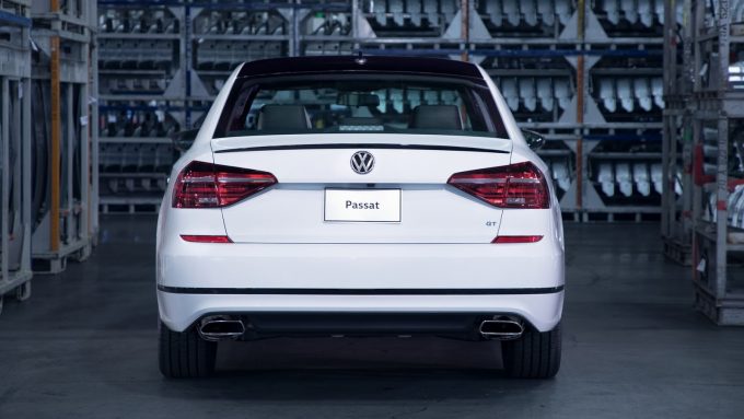 Hızlı İş Adamları İçin: Volkswagen Passat GT!