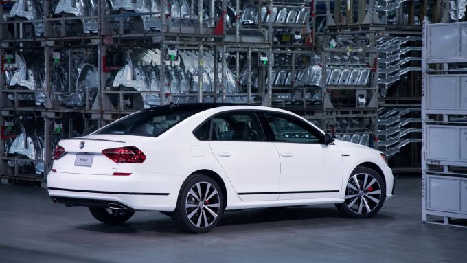 Hızlı İş Adamları İçin: Volkswagen Passat GT!