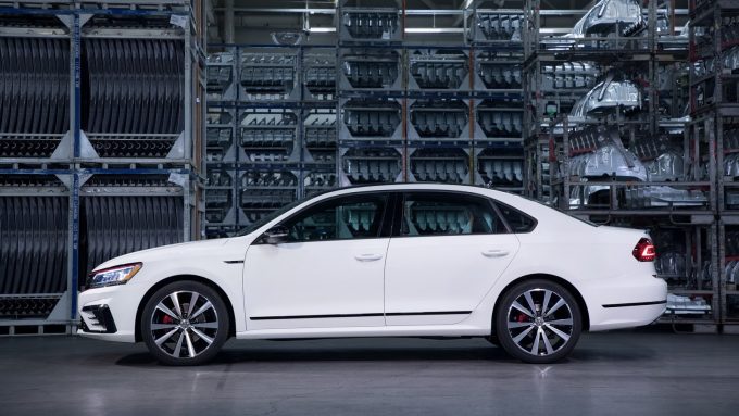 Hızlı İş Adamları İçin: Volkswagen Passat GT!