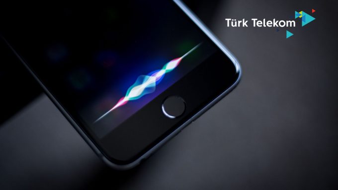 Türk Telekom Kullanıcıları Artık Siri ile Lira Gönderebilir