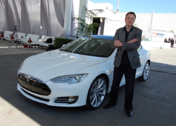 Tesla'nın bulut servisi, kripto para madenciliği için hacklendi