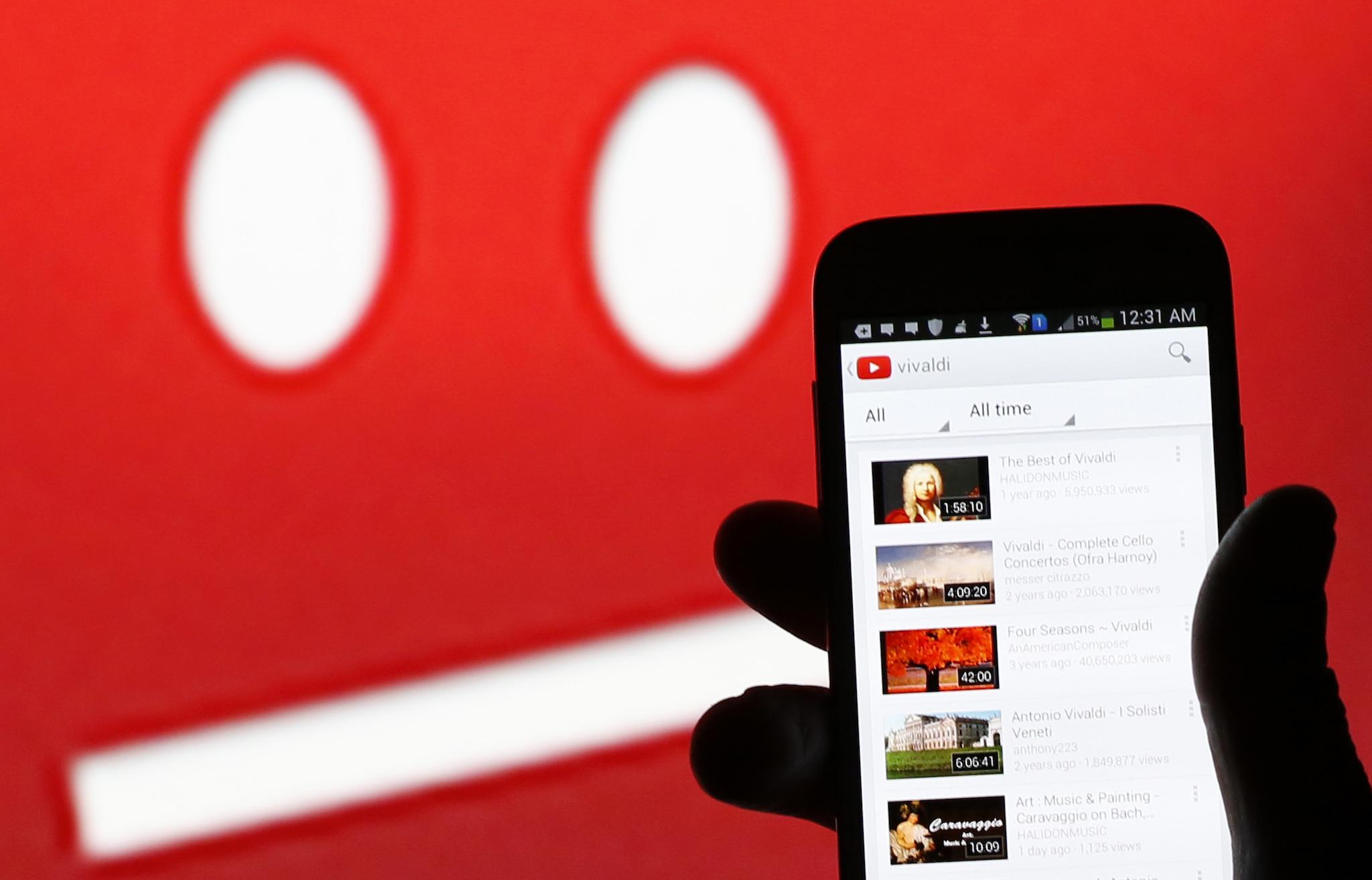 Çocuklarımız YouTube’da güvende mi? | HWP Özel