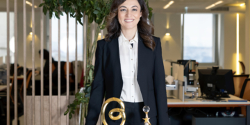 Turkcell Akademi’nin Genel Müdürü Banu İşçi Sezen, liderlik ödülüne layık görüldü