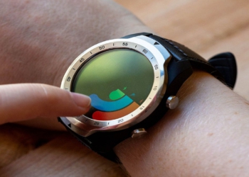 Samsung Galaxy Watch iki farklı boyda gelebilir