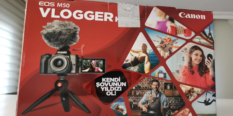 Canon EOS M50 Vlogger kit
