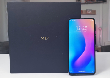 Xiaomi Mi Mix 3 kutu açılışı