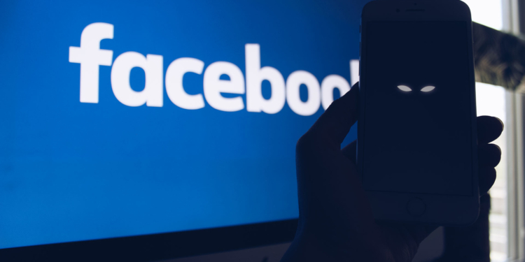 Facebook 1,5 milyardan fazla sahte hesabı kapattı!