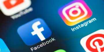 Facebook, Instagram ve WhatsApp'a erişim sorunları yaşanıyor!