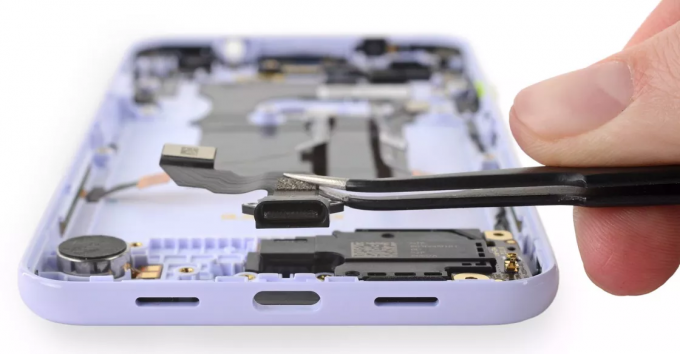 Google Pixel 3A tamir testinde!