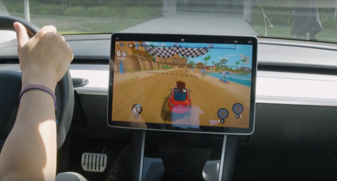 Beach Buggy Racing 2 Tesla