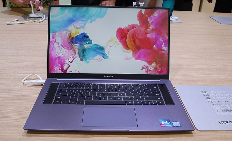 Honor MagicBook Pro ön inceleme (VIDEO)