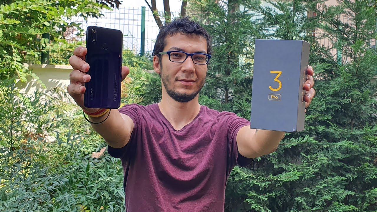 Realme 3 Pro kutu açılışı - Merakla beklenen telefon ofiste!