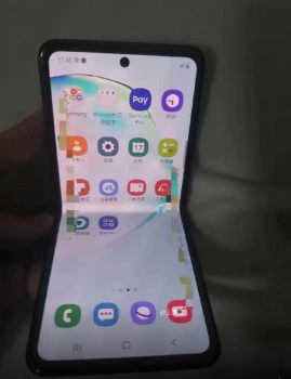 Katlanabilir telefon Galaxy Fold 2'den ilk görüntüler