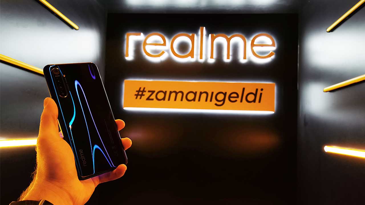 Realme XT