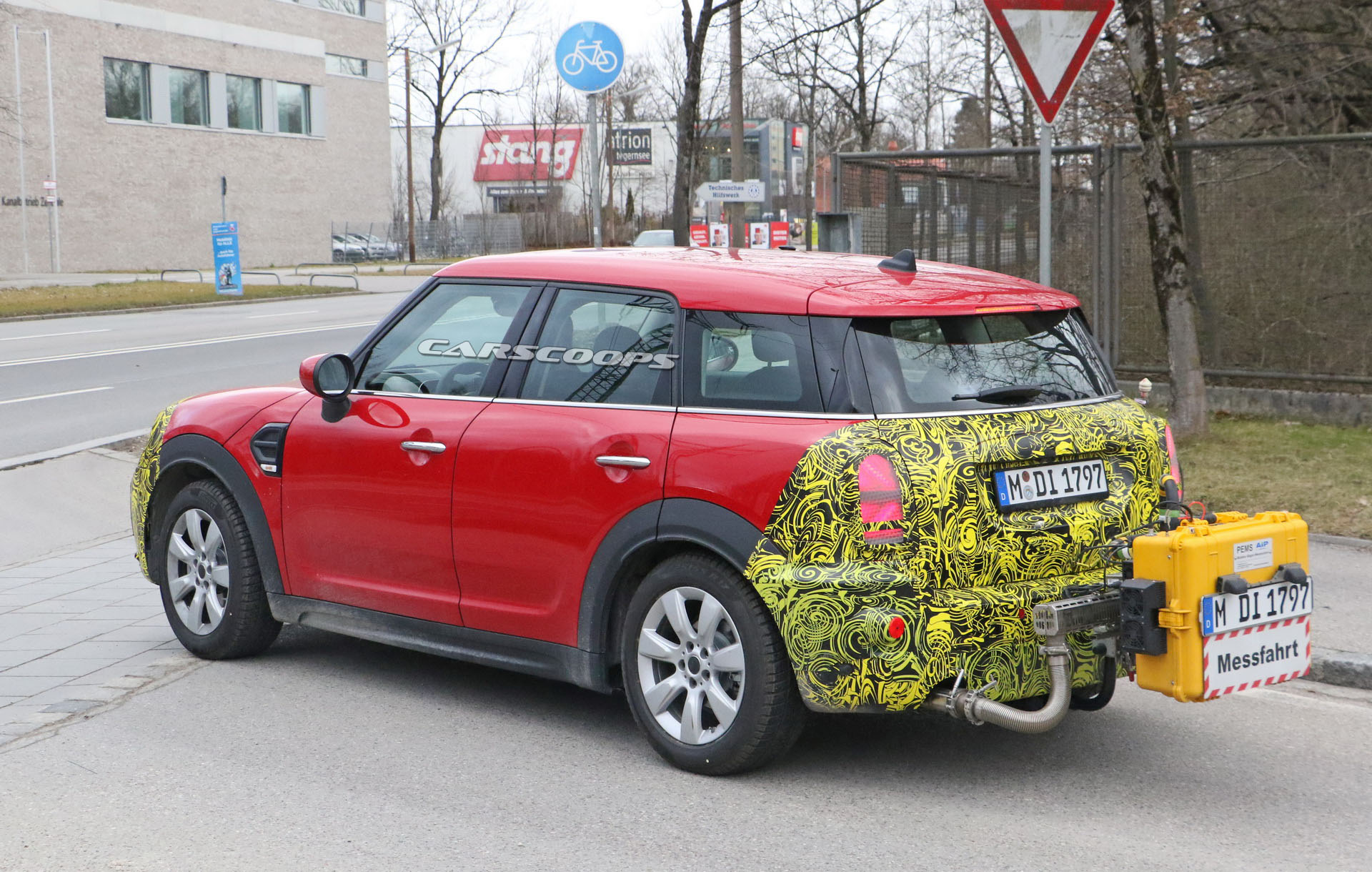 Makyajlı 2021 MINI Countryman iç tasarımı sızdı!