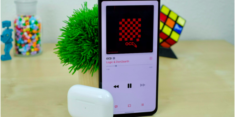 Apple Airpods kulaklıklar Android ile kullanma rehberi