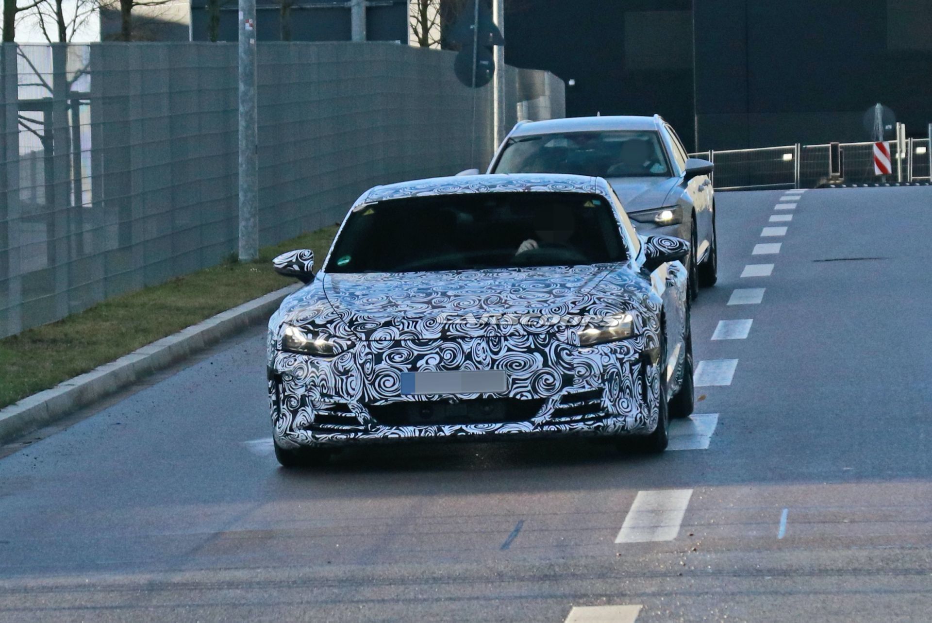 Elektrikli Audi E-Tron GT, konseptindeki tasarımını koruyabilir!