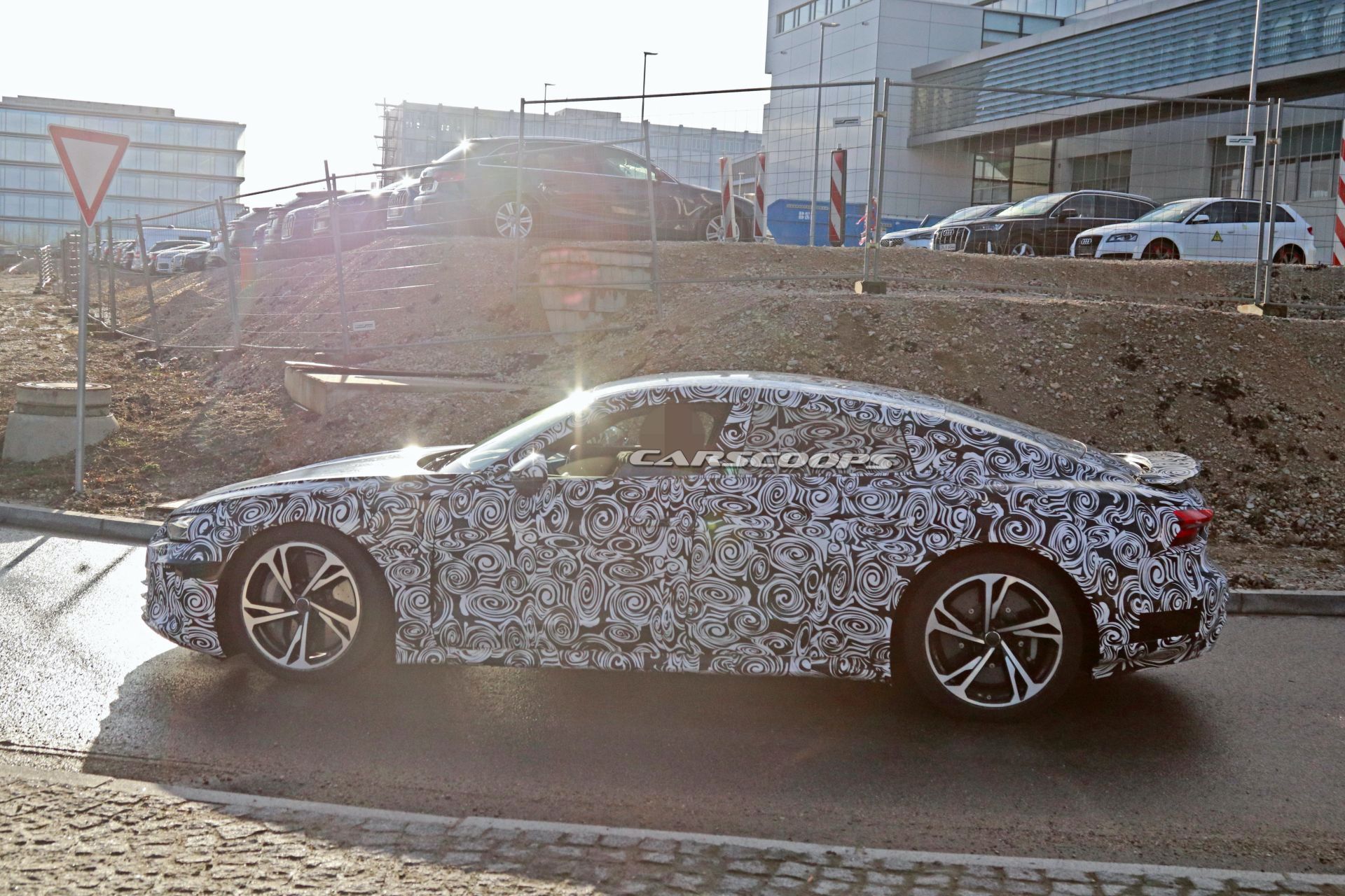 Elektrikli Audi E-Tron GT, konseptindeki tasarımını koruyabilir!