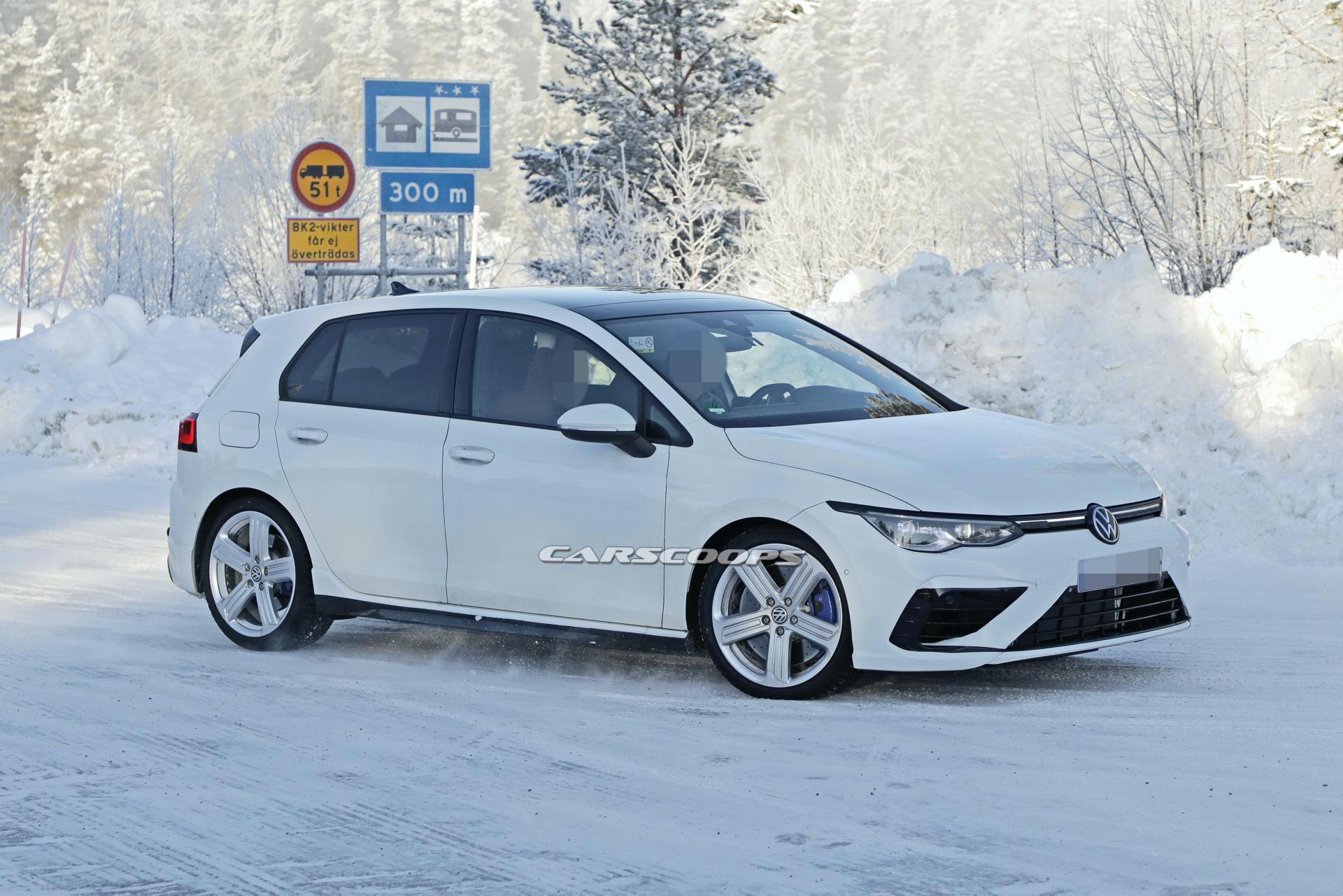 2021 VW Golf R elektrik modasına uymayacak!