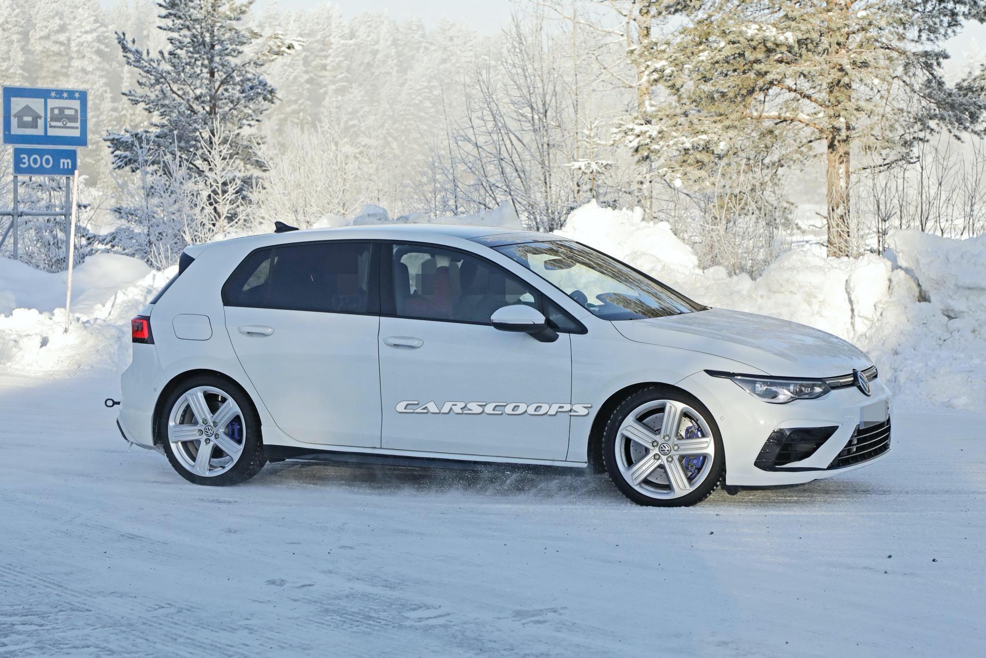 2021 VW Golf R elektrik modasına uymayacak!