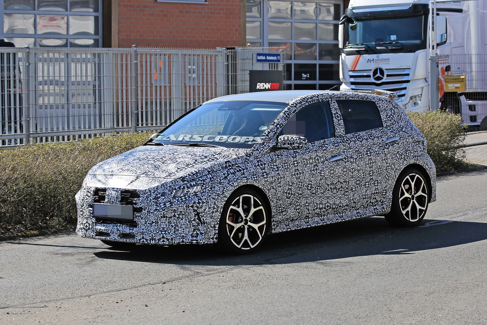 2021 Hyundai i20 N'in agresif tasarımı kendini belli etmeye başladı!