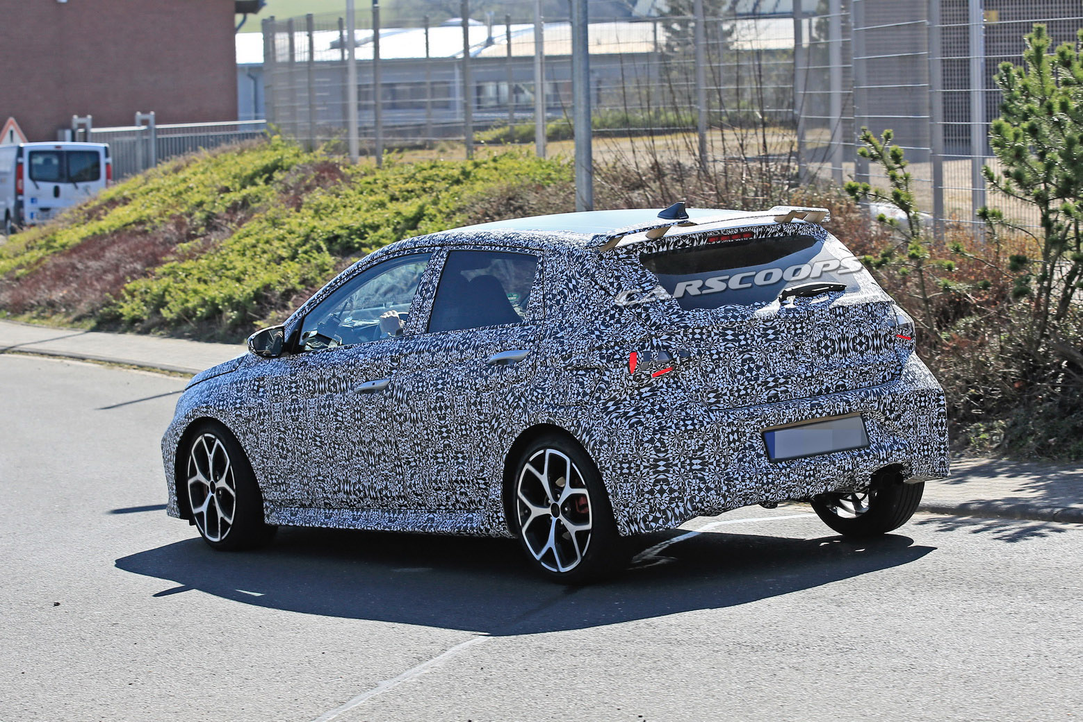2021 Hyundai i20 N'in agresif tasarımı kendini belli etmeye başladı!