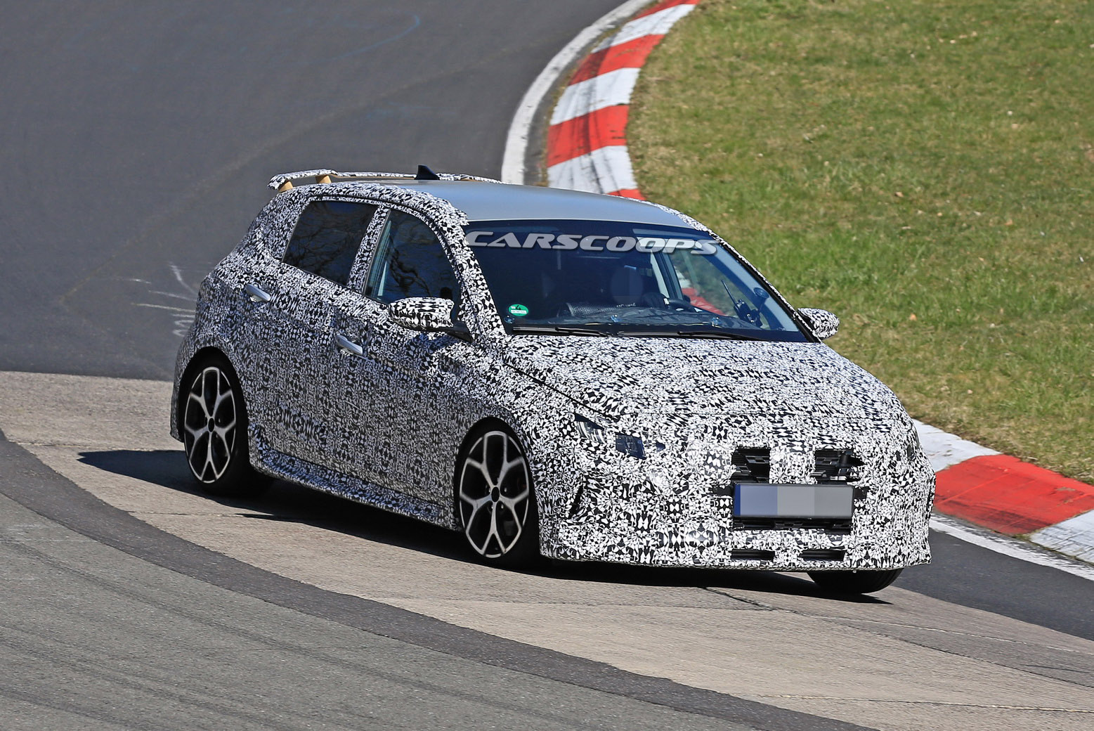 2021 Hyundai i20 N'in agresif tasarımı kendini belli etmeye başladı!