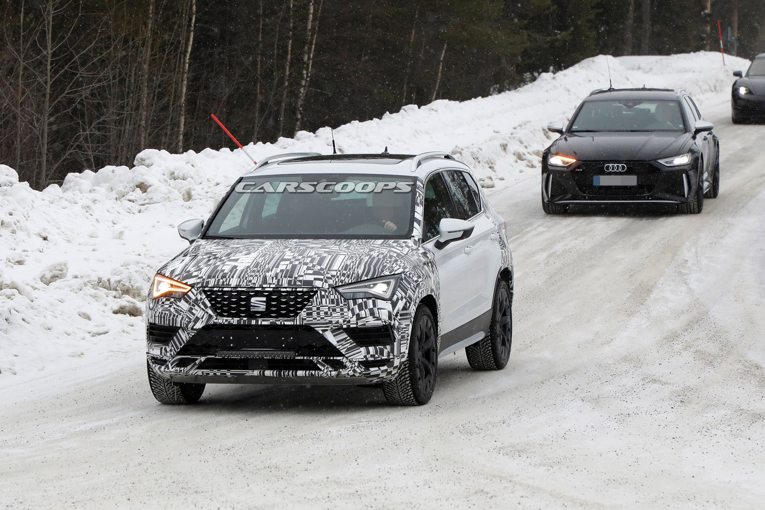 2021 Seat Ateca, kamuflajlı haliyle test edilirken görüntülendi