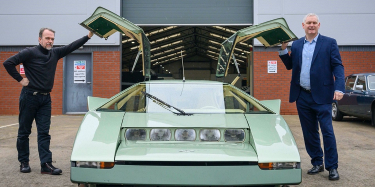 Aston Martin Bulldog: Pek bilinmeyen, ortadan motorlu prototip