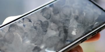 Telefon temizliği