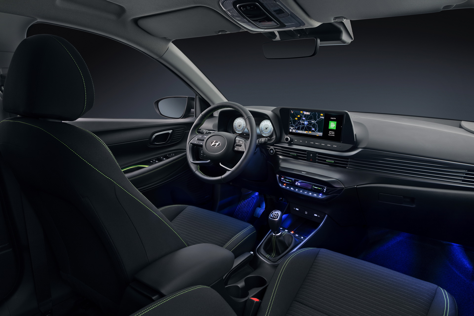 Yeni Hyundai i20'nin iç tasarımına ait yeni görseller paylaşıldı!