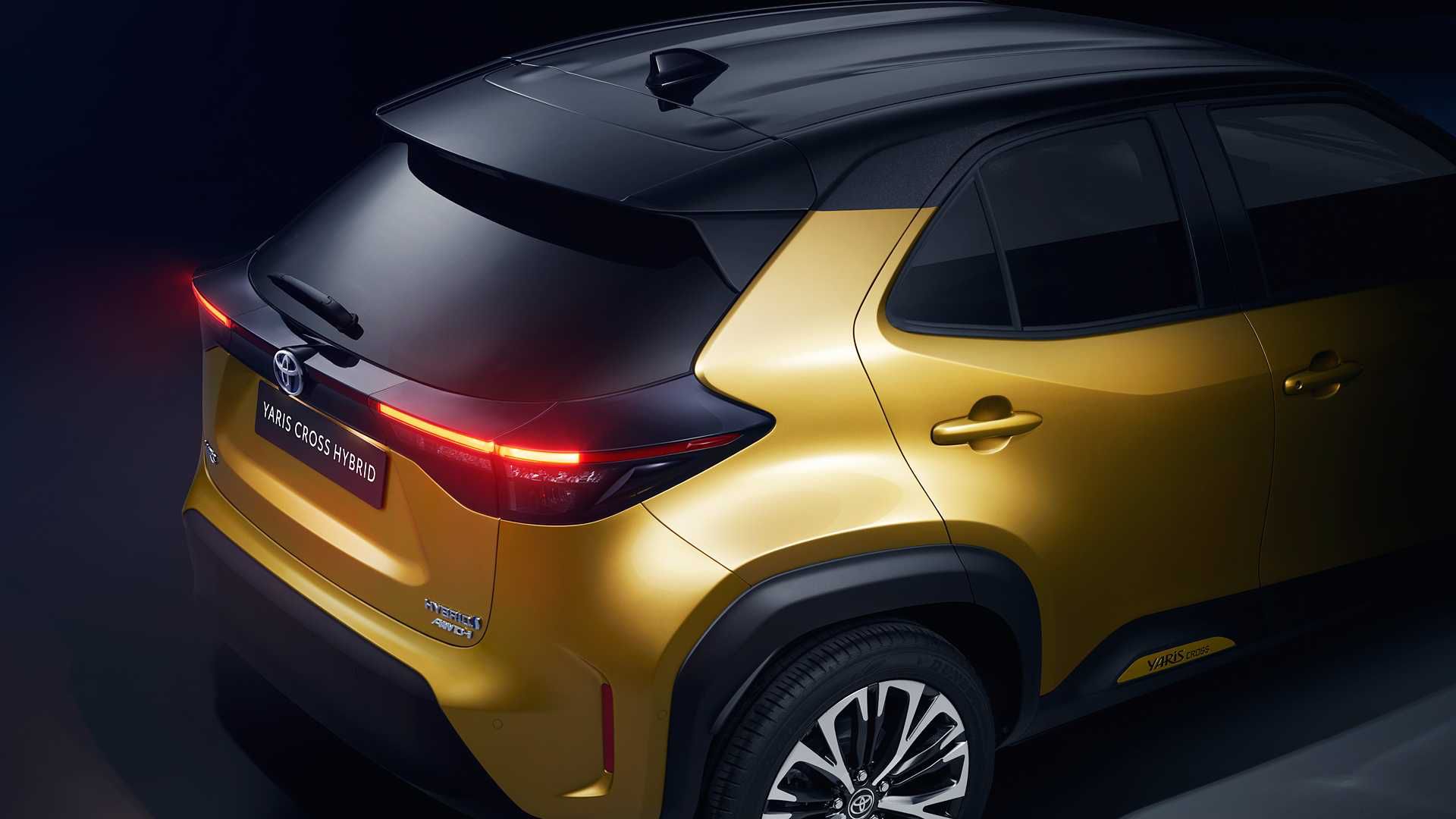 2021 Toyota Yaris Cross tanıtıldı!