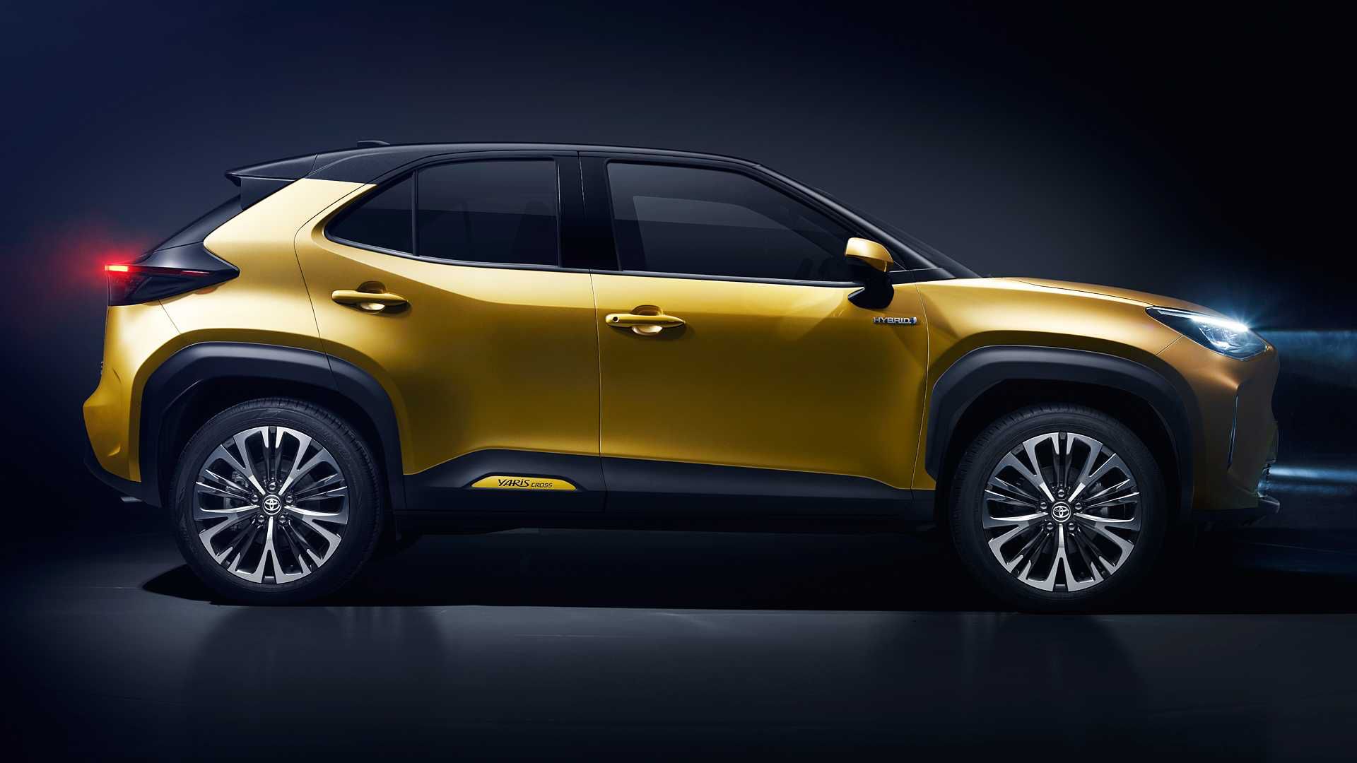 2021 Toyota Yaris Cross tanıtıldı!