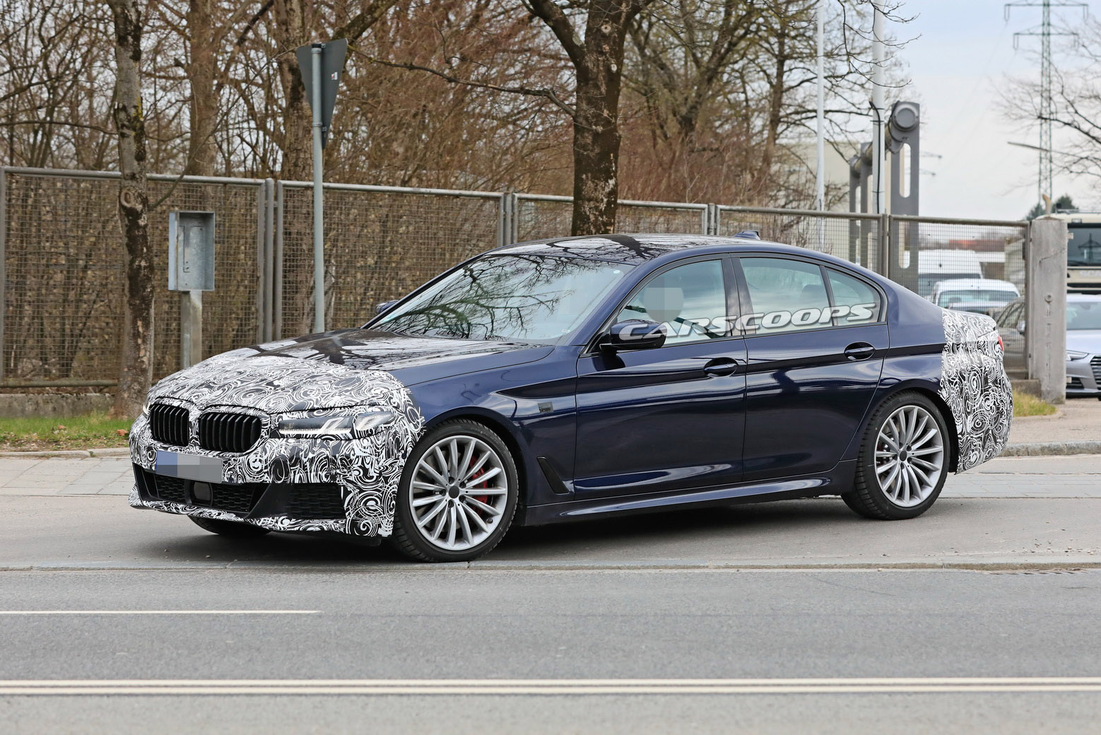 Makyajlı BMW 5-Serisi, dev böbrek modasına uymayacak!