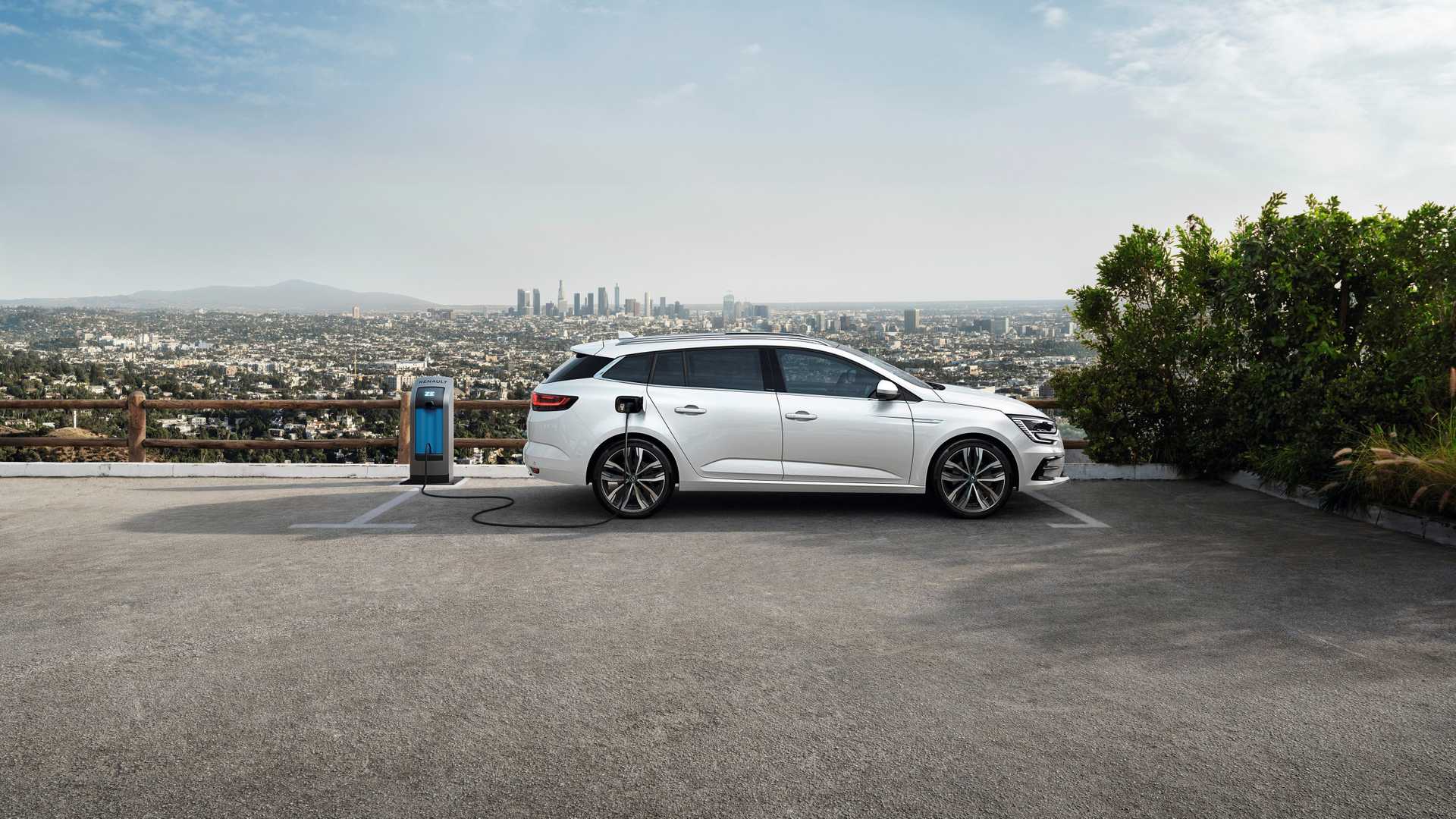 Renault Megane'ın fişi çekilebilir! Renault Megane'ın fişi çekilebilir!
