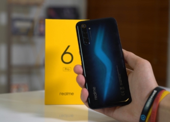 Realme 6 Pro kutusundan çıkıyor