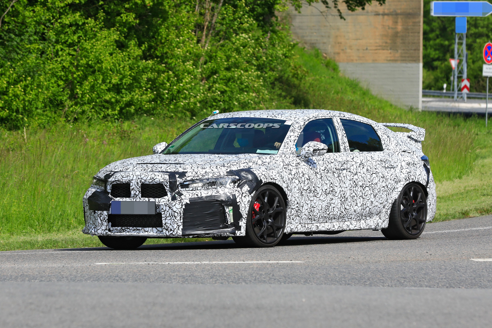 Yeni nesil 2022 Honda Civic Type-R, kamuflajlı olarak yakalandı!