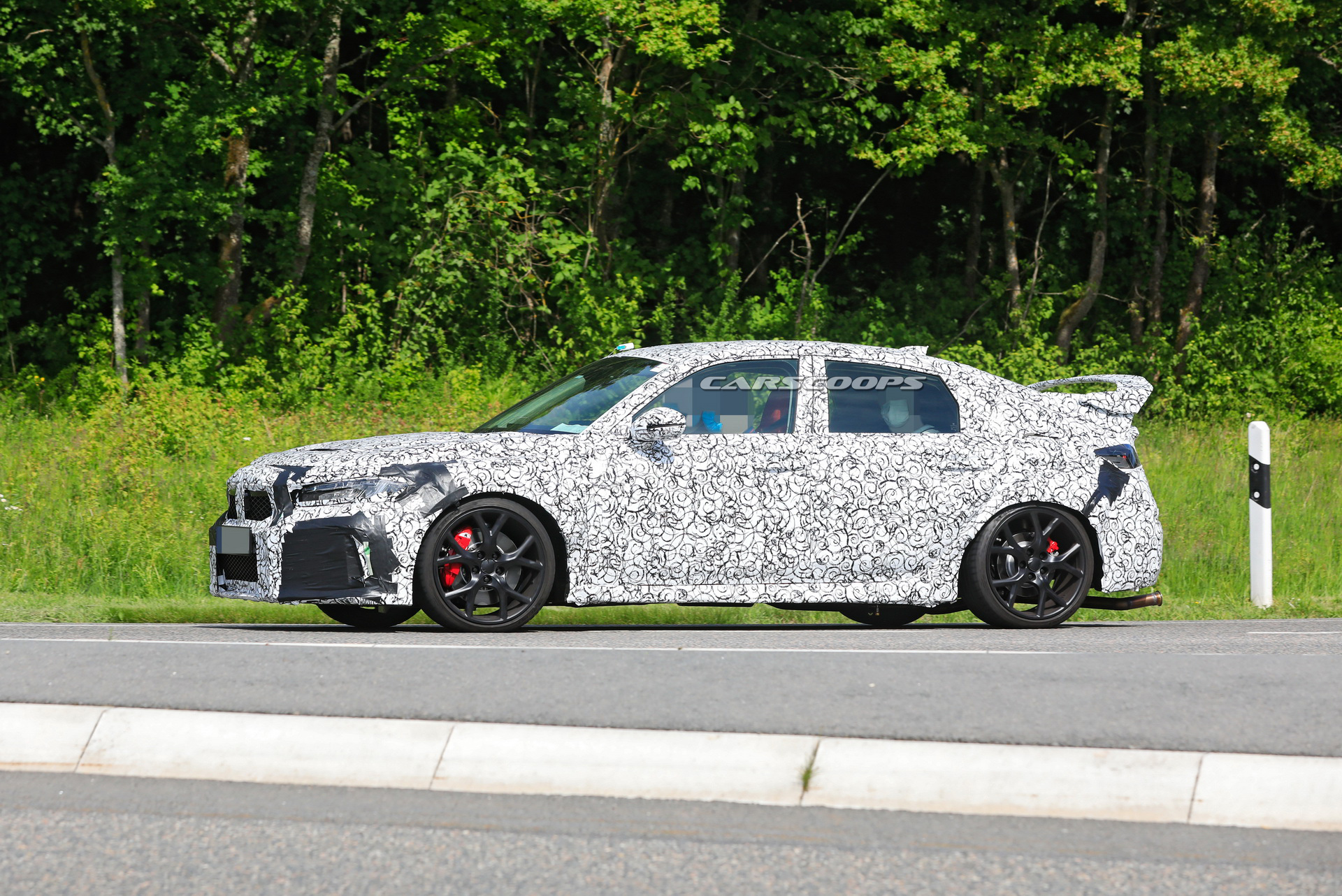 Yeni nesil 2022 Honda Civic Type-R, kamuflajlı olarak yakalandı!