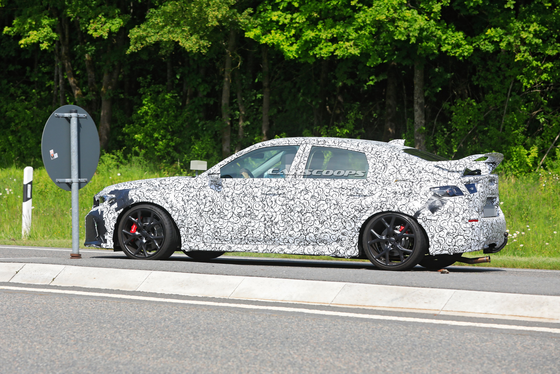 Yeni nesil 2022 Honda Civic Type-R, kamuflajlı olarak yakalandı!
