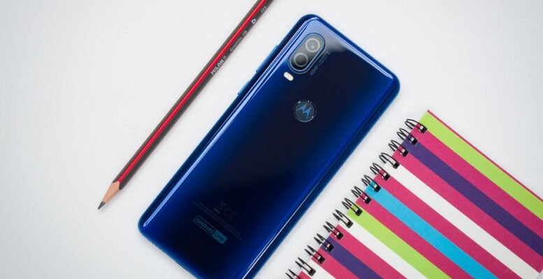 Moto E7, Google Play Console'da görüntülendi! Moto E7