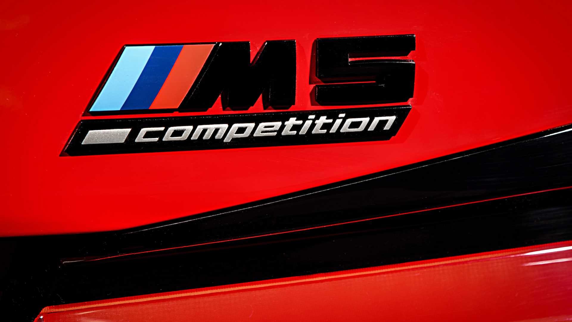 Makyajlı BMW M5 tanıtıldı!