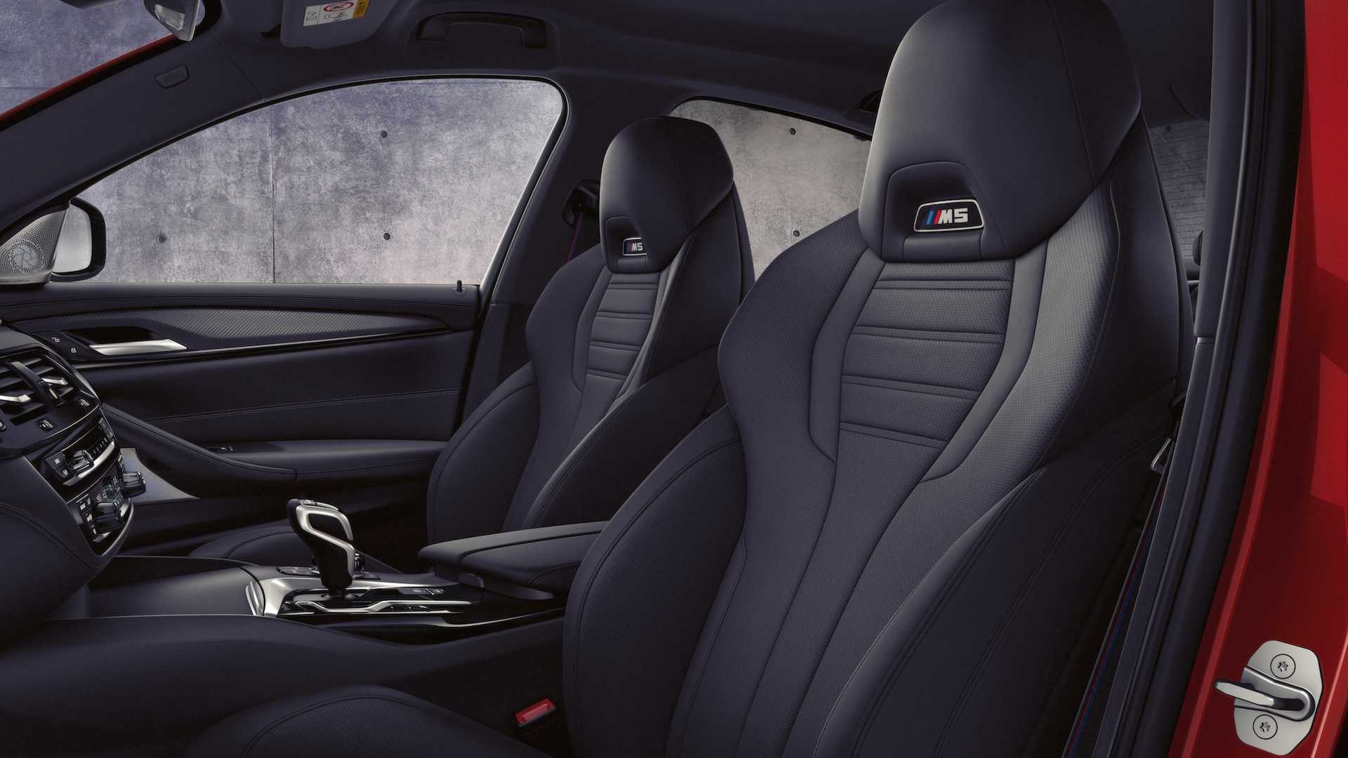 Makyajlı BMW M5 tanıtıldı!
