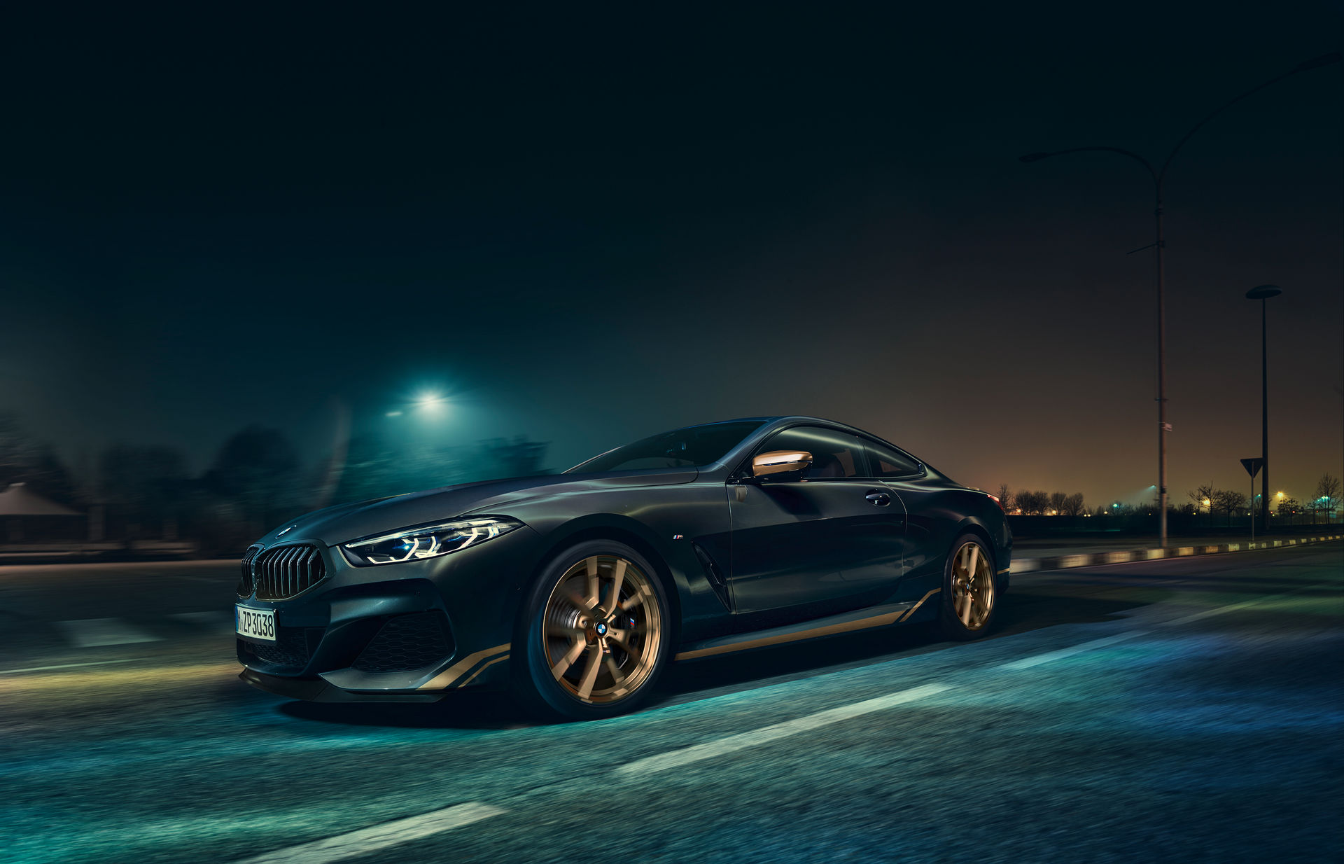 BMW 8 Serisi için Golden Thunder Edition paketi tanıtıldı!