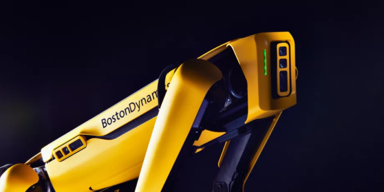 Boston Dynamics'in ünlü "Spot"u satışta!