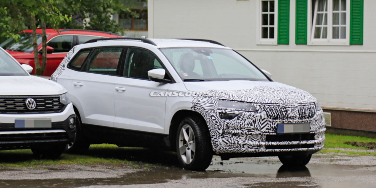 2021 Skoda Karoq kamuflajlı olarak yakalandı!