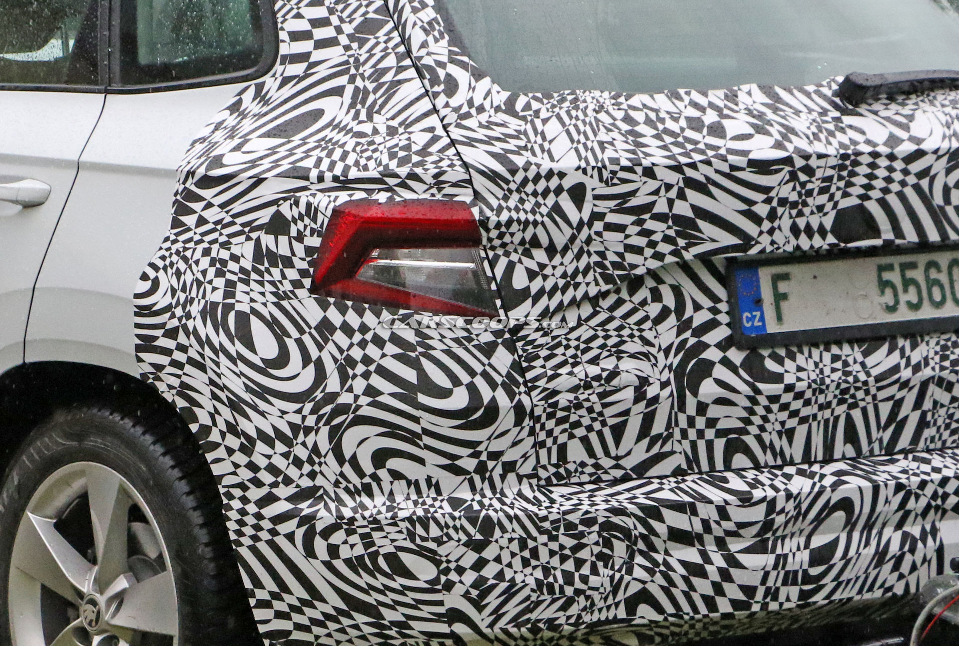 2021 Skoda Karoq kamuflajlı olarak yakalandı!