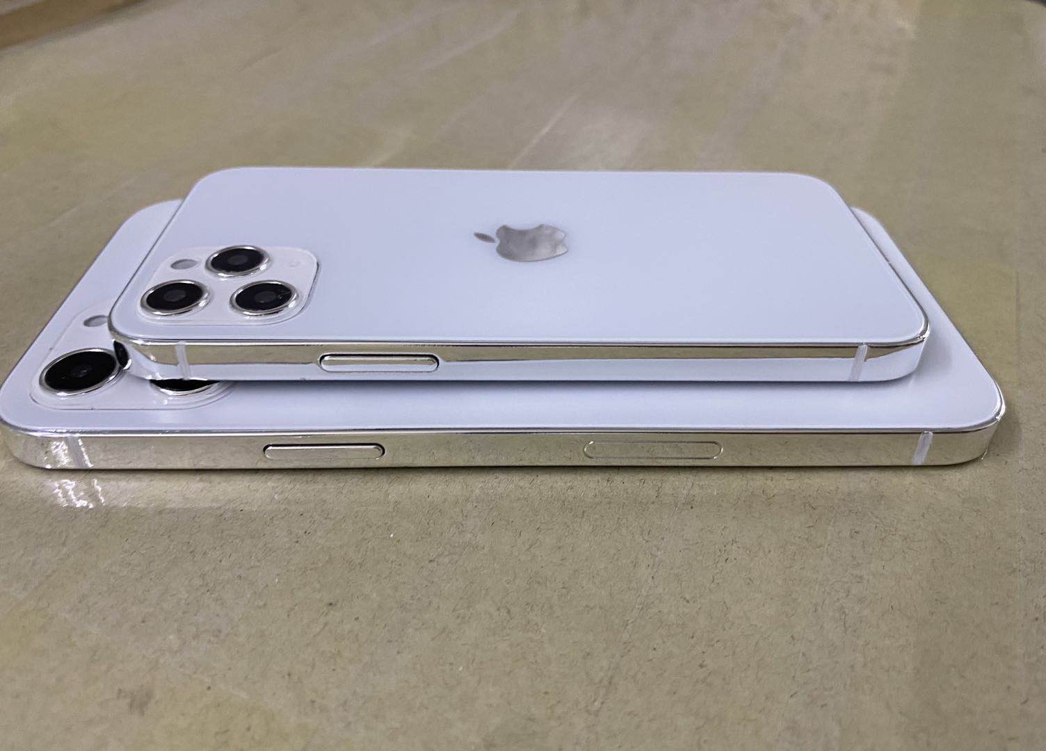 iphone 12 maket model