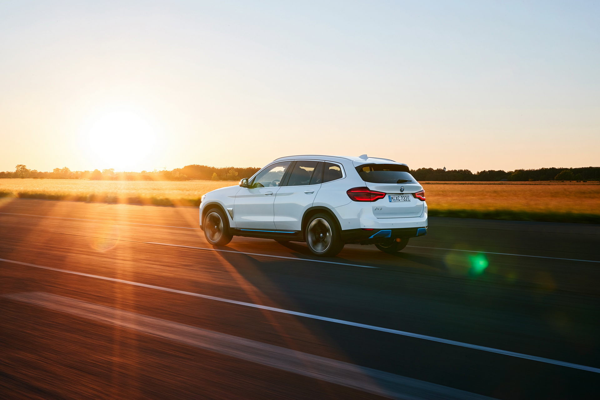 %100 elektrikli 2021 BMW iX3 tanıtıldı!