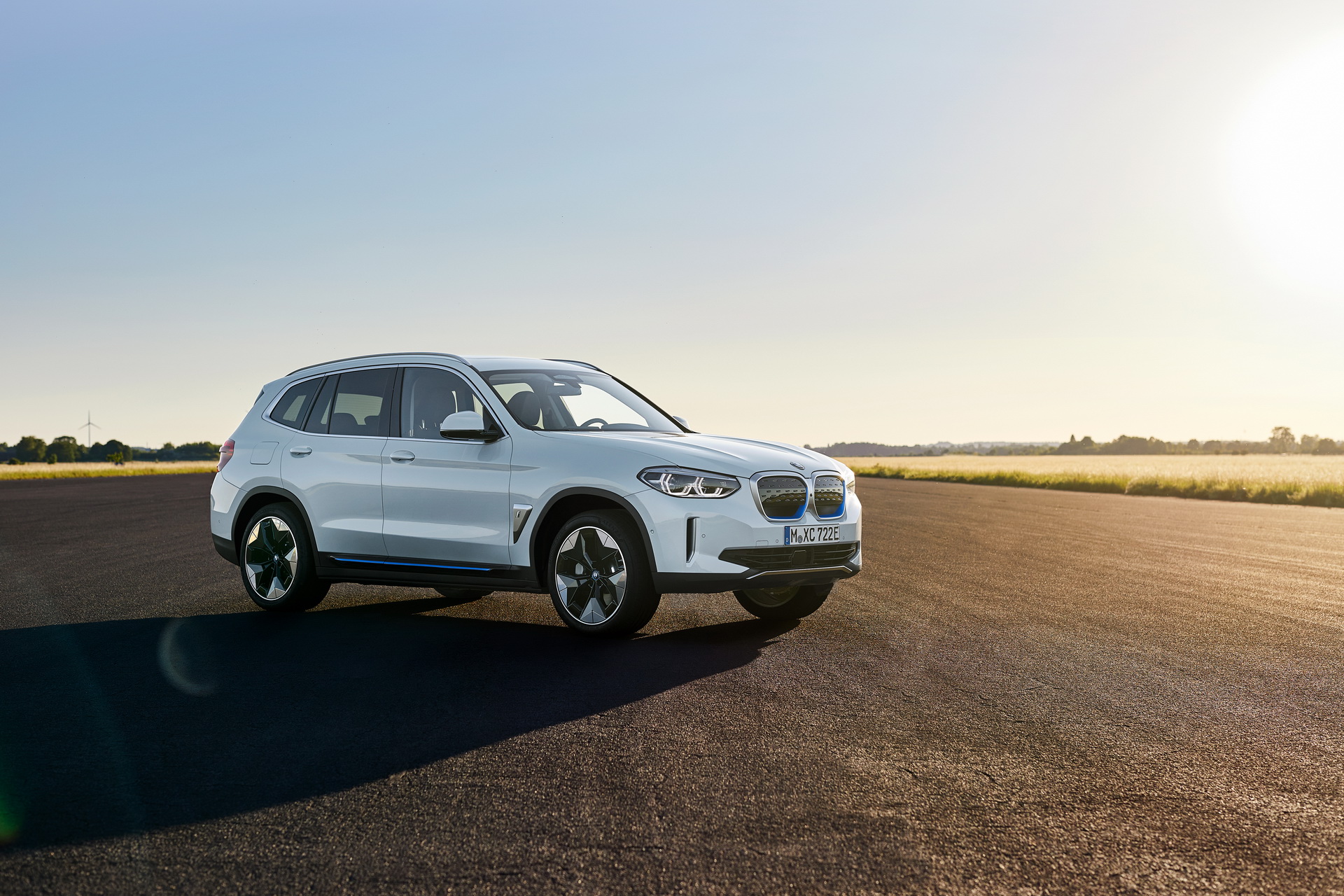 %100 elektrikli 2021 BMW iX3 tanıtıldı!